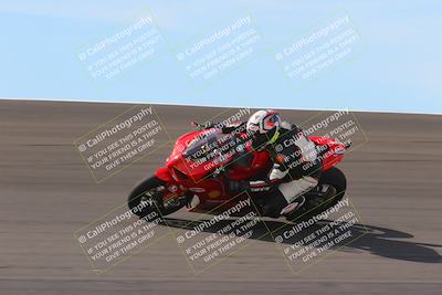 media/Nov-05-2022-SoCal Trackdays (Sat) [[f8d9b725ab]]/Bowl (1145am)/